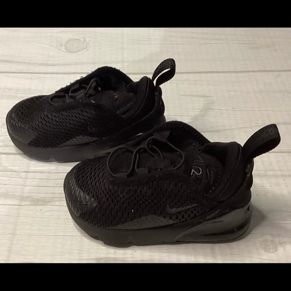 Nike 270 - Picture 4 of 6